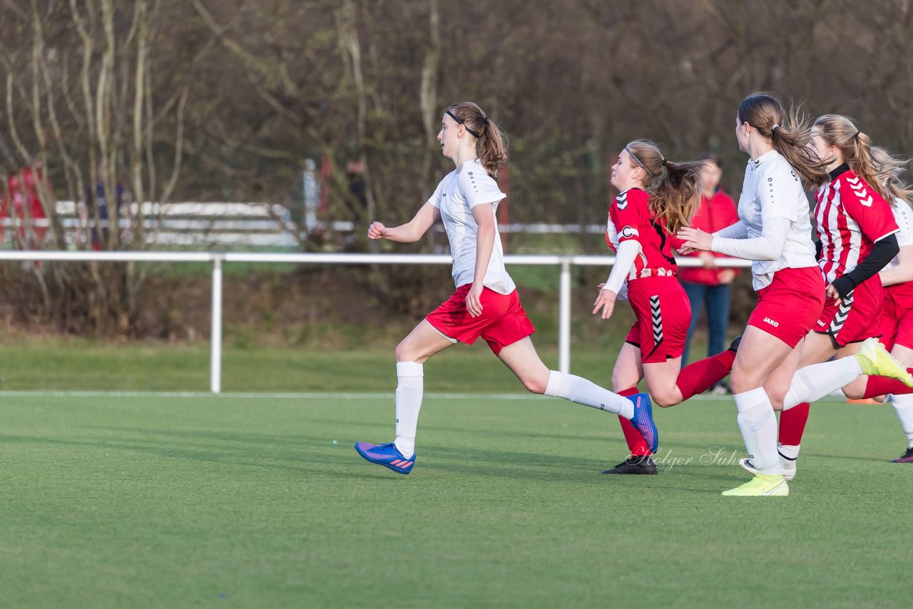 Bild 101 - wBJ SV Wahlstedt - TuS Tensfeld : Ergebnis: 0:1